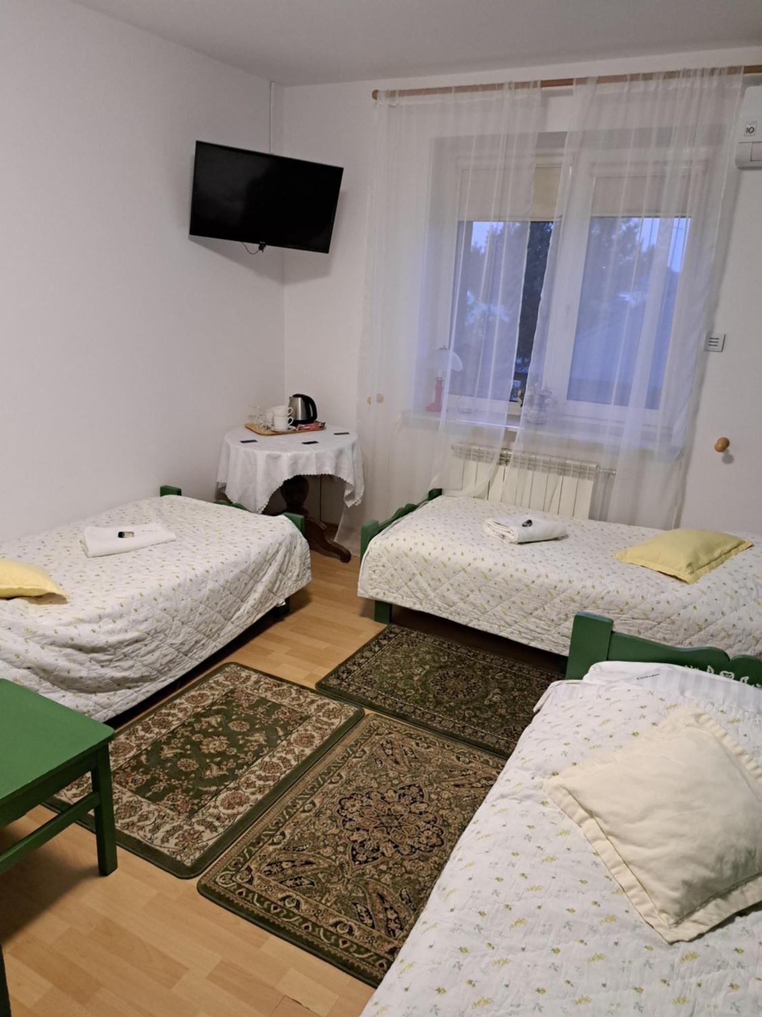 Zajazd Orchidea Nagoszewo Exterior photo
